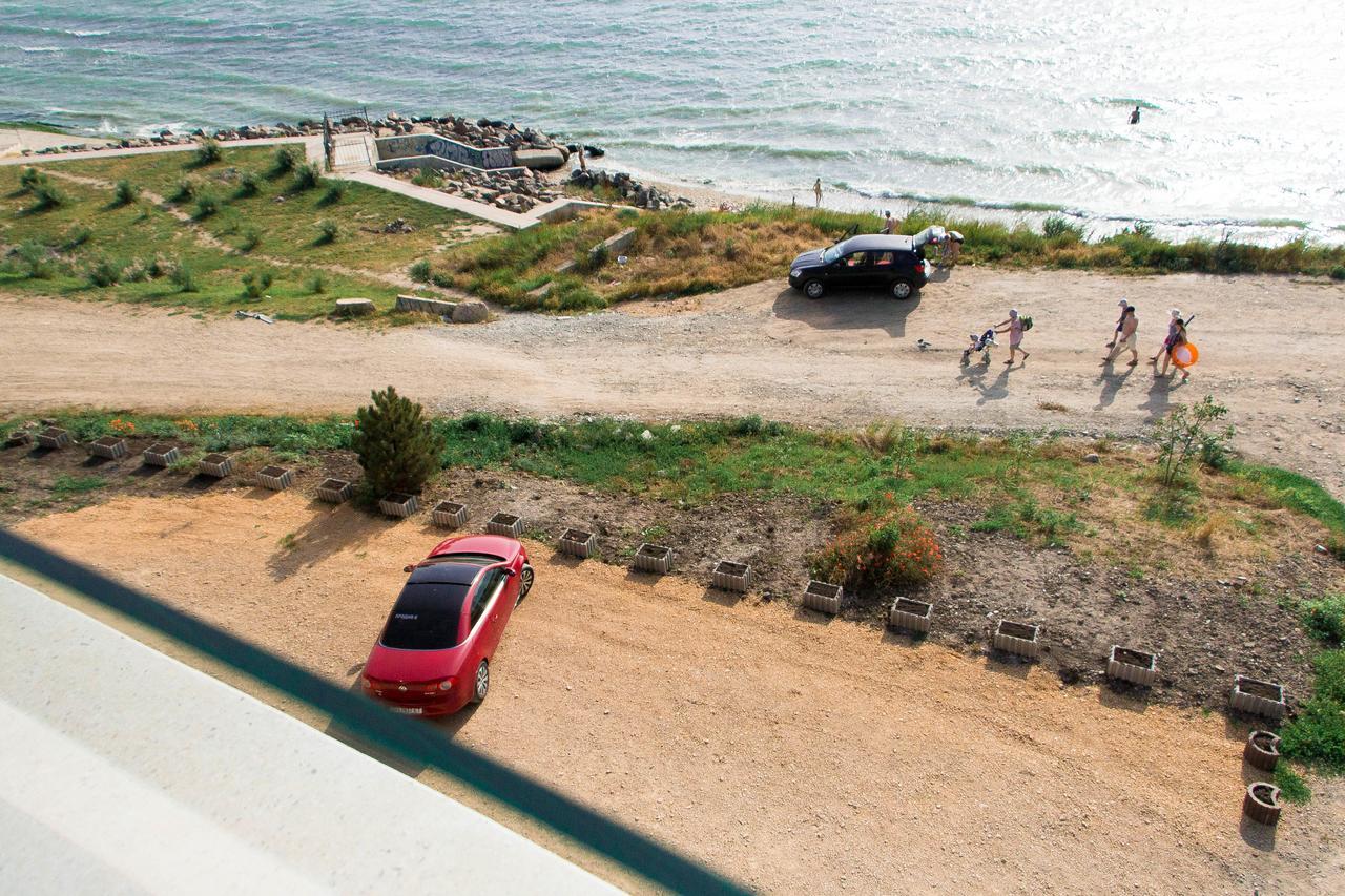 Viro Ξενοδοχείο Τσορνομόρσκ Εξωτερικό φωτογραφία